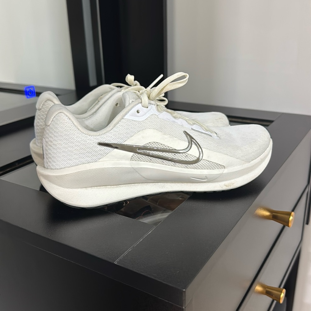 White Nike Downshifter 13
Women's Road Running Shoes